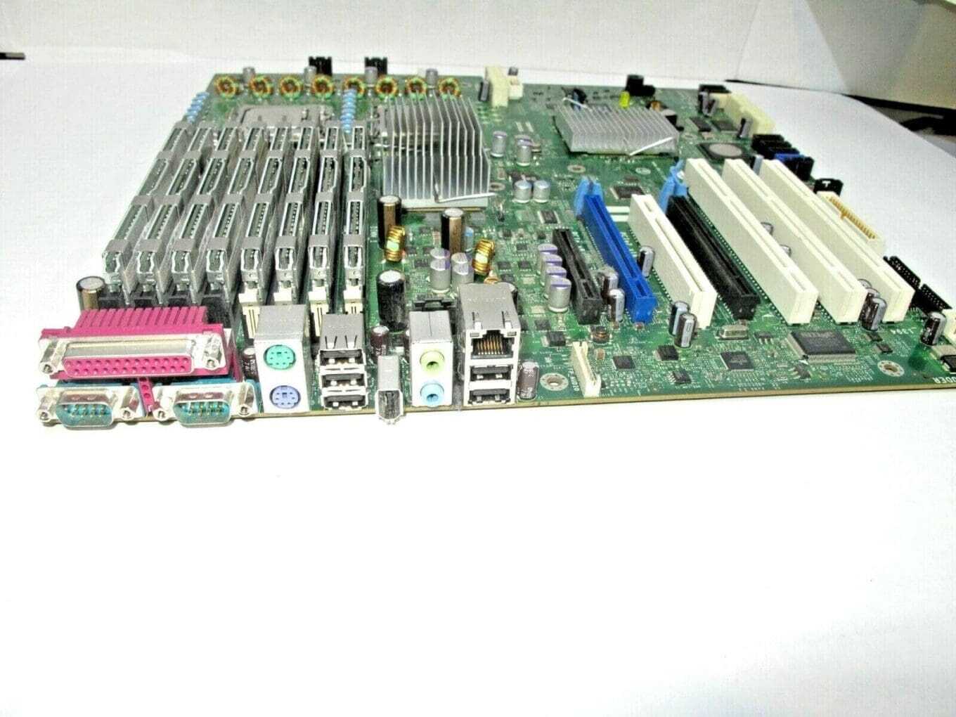 Dell 0RW199 MOTHERBOARD WITH DUAL 3.0GHz XEON X5450 CPU's + 32GB RAM
