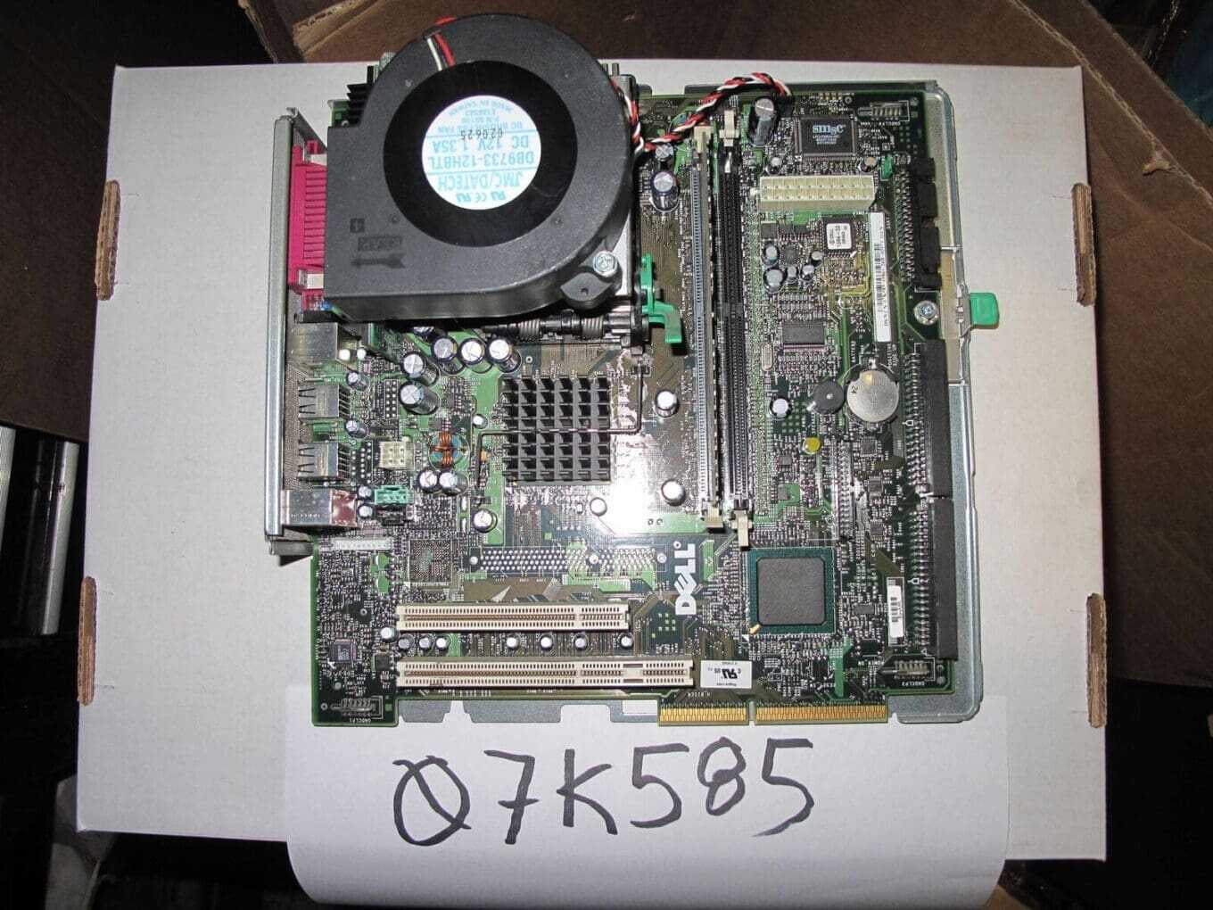 Dell 07K585 Motherboard + 1.80GHz PENTIUM 4 CPU + 256 MB RAM