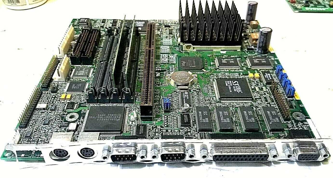 INTEL AA 659433-505 MOTHERBOARD + INTEL PENTIUM i200 SY045 CPU+16MB EDO RAM +H/S