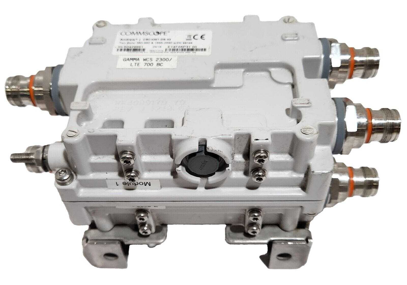 CommScope CBC426T-DS-43 Twin Diplexer 380-960MHz/1695-2690MHz + MOUNTING BRACKET