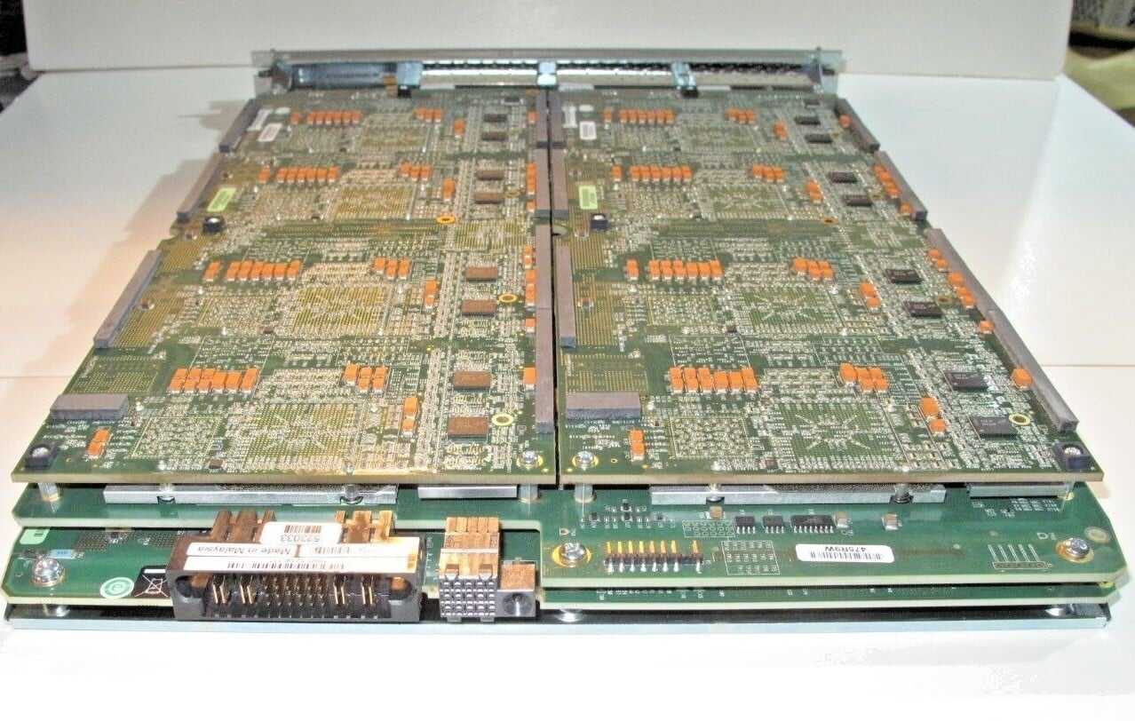 Ixia XCELLON-ULTRA NP High Performance Twelve 1 GbE One 10GbE Load Module