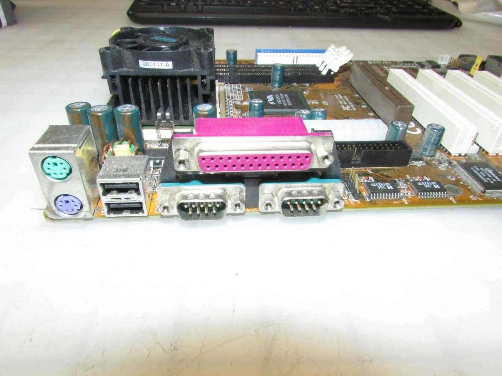SHUTTLE AV11S835 SOCKET 370 Motherboard WITH CELERON SL46T + HEATSINK AND FAN