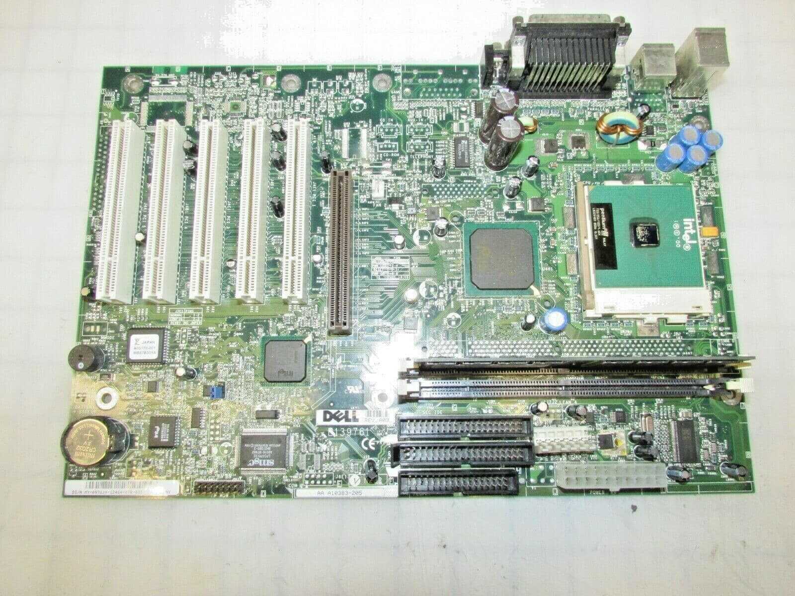 Dell 097UJY Motherboard WITH PENTIUM III CPU + 256 MB RAM