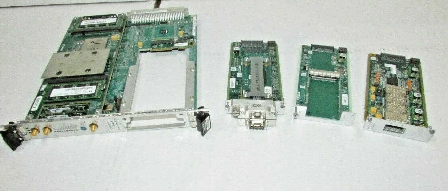 IXIA LSM10G1-01, 1-port 10GE LAN/WAN Load Module + XenPak +X2 + XFP-LAN Adapters