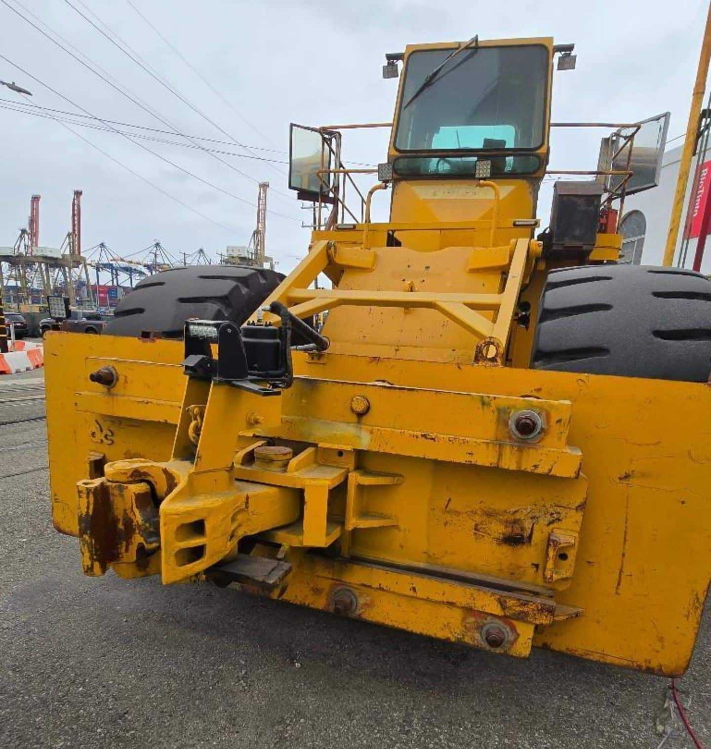 Michigan M-280C Heavy-Duty Wheel Pusher Railcar Mover - Running Condition