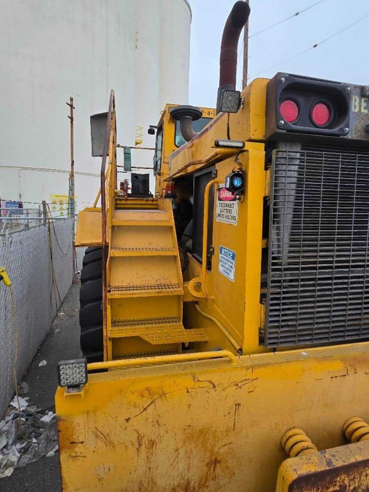 Michigan M-280C Heavy-Duty Wheel Pusher Railcar Mover - Running Condition