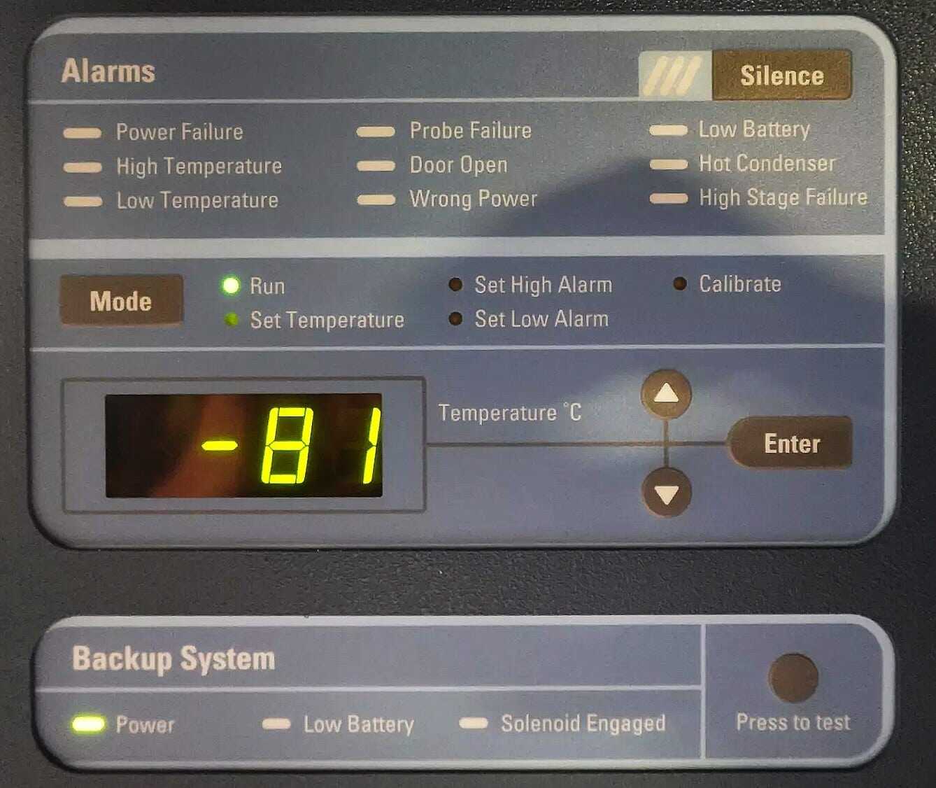 Hamilton SAM 3000 Automated Biobank Storage System -80°C w/ PC & APC UPS