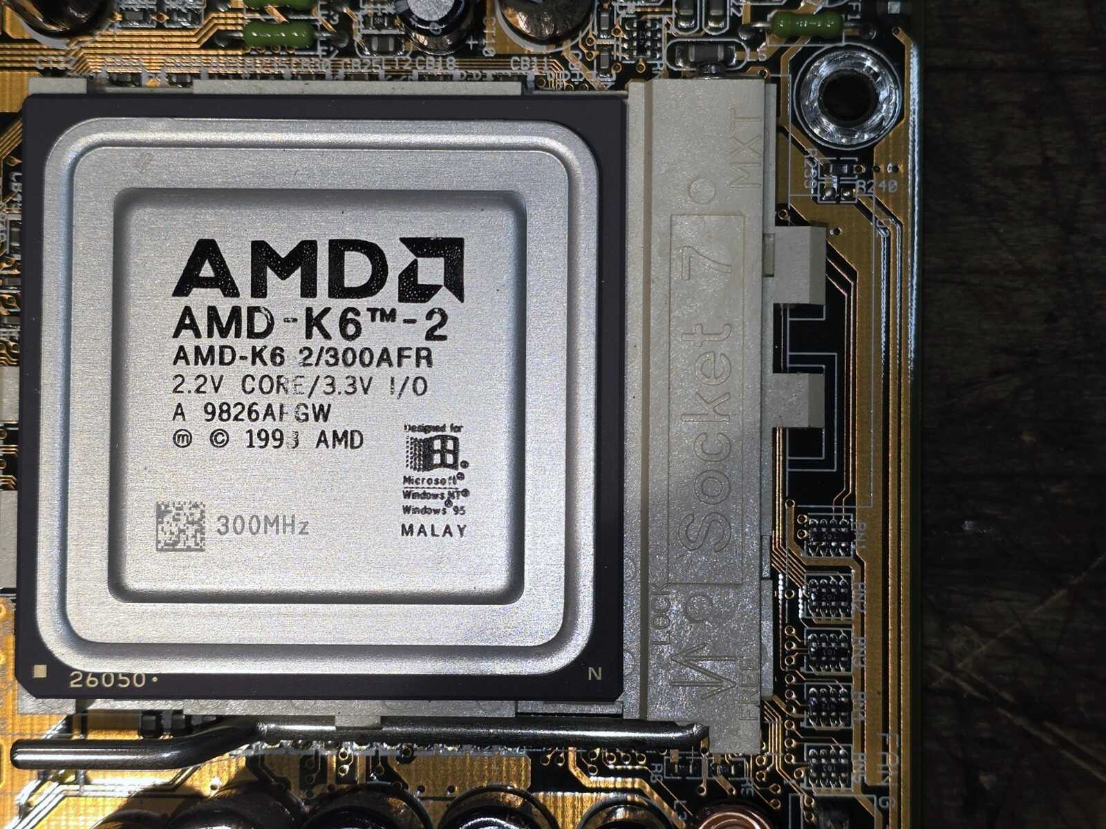 Biostar M5ALA Socket 7 ATX Motherboard AMD K6-2 300 32MB Aladdin V AGP PCI ISA