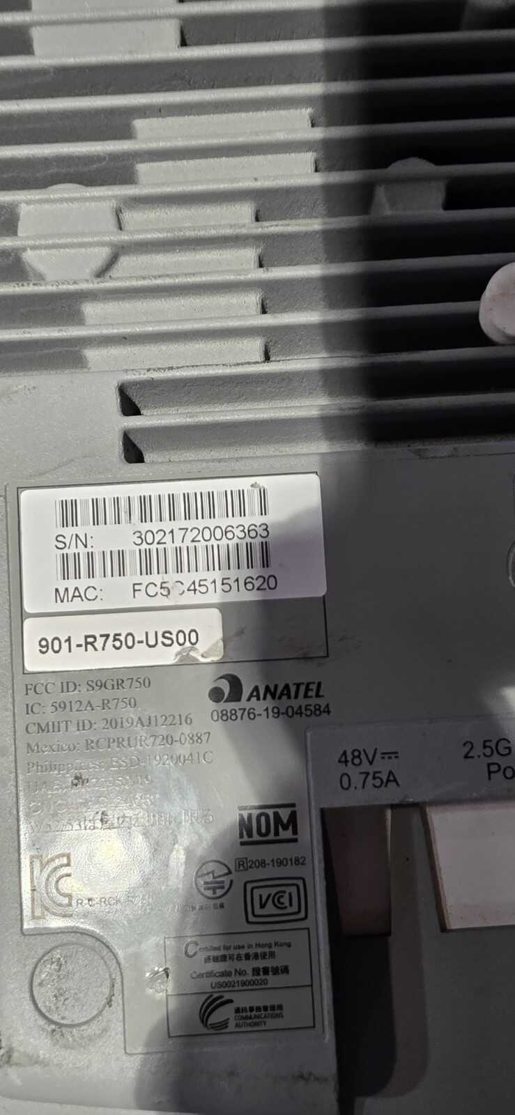 Ruckus R750 901-R750-US00 Wi-Fi 6 802.11ax 4x4:4 Dual Band Indoor Access Point